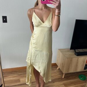 Beautiful butter yellow maxi dress